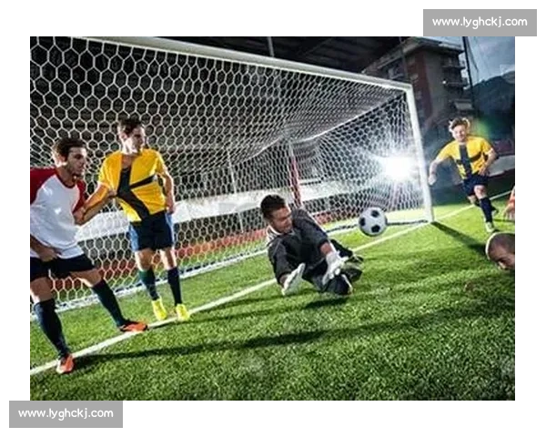 热火对决湖人总决赛直播视频全程回放精彩瞬间解析巅峰对抗球星表现盘点