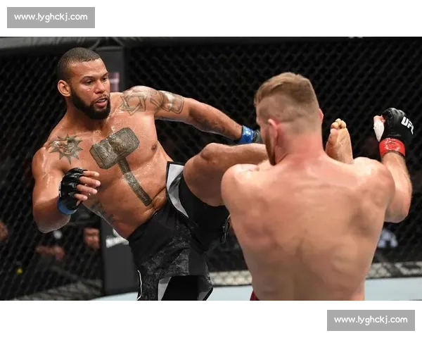 UFC小菊迎战锤子焦点对决全面解析胜负关键与赛场看点